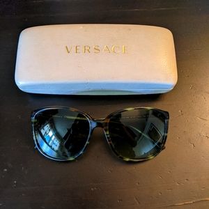 EUC VERSACE sunglasses